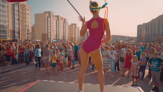 Южный город 4 года Tropical Party смотреть онлайн