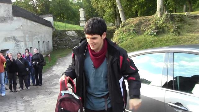 - Colin's arrival to Pierrefonds [13.09.2012] смотреть онлайн