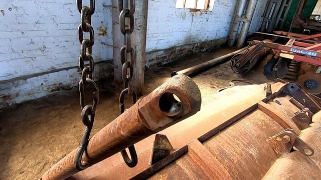 Т-130 Капитальный ремонт отвала (1 часть) Начало... смотреть онлайн