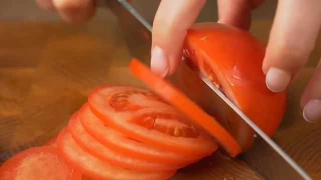 Красивое Меню на 8 Марта! Праздничный стол из 8 блюд. Салаты, Закуски, Горячее и Торт! смотреть онлайн