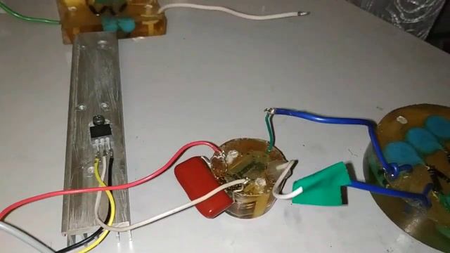 Мощный высоковольтный генератор для коптильни смотреть онлайн