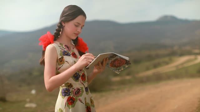 Я рисую. Песня о России. Дети поют смотреть онлайн