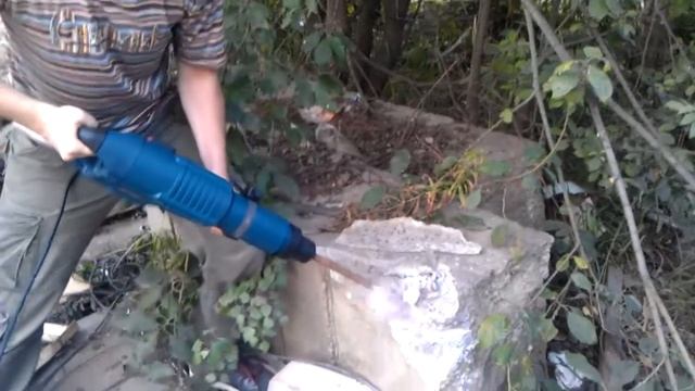 Перфоратор Bosch GBH 11 DE