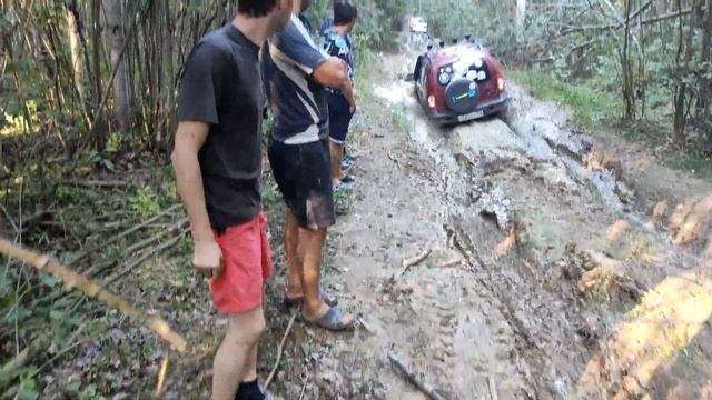 Покатушка....,оффроад длиной 200 метров.