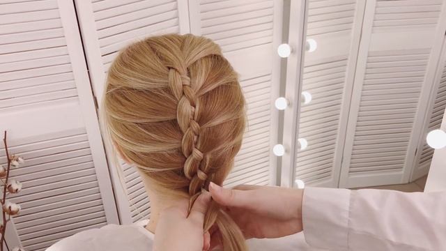 Как плести косу | Обратная коса из 4 прядей | Техника плетения кос с нуля | Hair weave | Braid смотреть онлайн