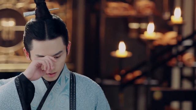 [ENG SUB]情敌翻墙偷看王妃，王爷吃醋，怒吻王妃 смотреть онлайн