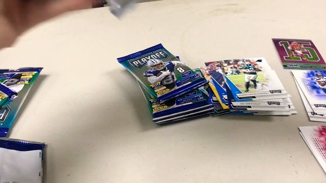 2020 PANINI PLAYOFF FOOTBALL MEGA BOX FIRST LOOK | 1 AUTO + 1 MEM CARD | NEW RETAIL RELEASE смотреть онлайн