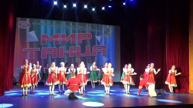 Выйдем выйдем мы плясать Народный ансамбль танца Дубравушка смотреть онлайн