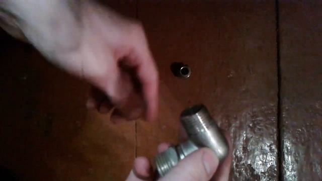 Видео: Как раскрутить резьбовое соединение? смотреть онлайн