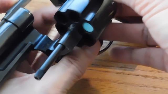 Additional Information On S & W M25 -5 Chambering Safety смотреть онлайн