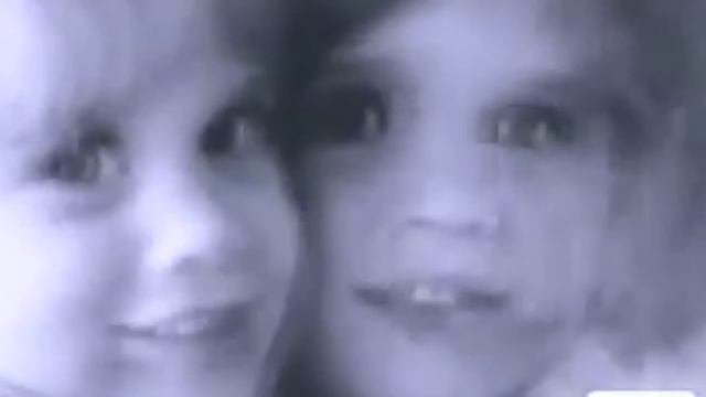 Mary-Kate and Ashley Olsen: The Dark Truth Behind The Olsen Twins смотреть онлайн
