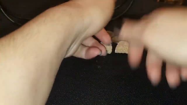 УЗЕЛОК КУПЦА ДЛЯ ТОРГОВЛИ ДЛЯ ВСЕХ.. ИНГА ХОСРОЕВА смотреть онлайн