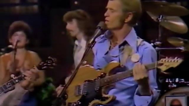 Jerry Reed Plays And Sings  