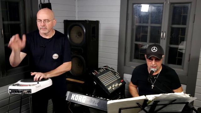 Fusion Band Inc.(FBI) - Antonio Song (WeCraeteMood) смотреть онлайн