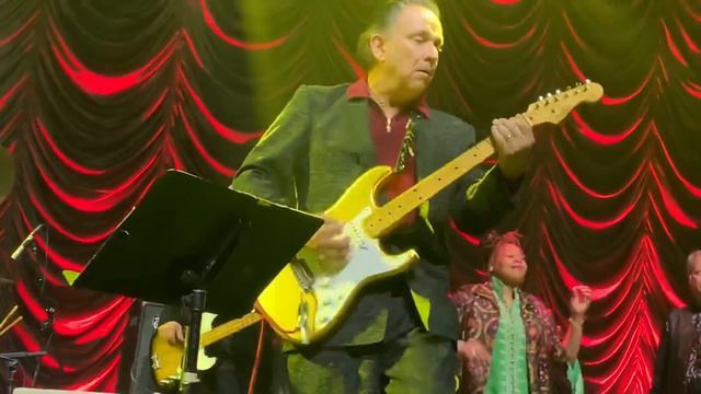 Booker T Jones & Jimmie Vaughan Green Onions at ACL with Grammatico Kingsville amps смотреть онлайн