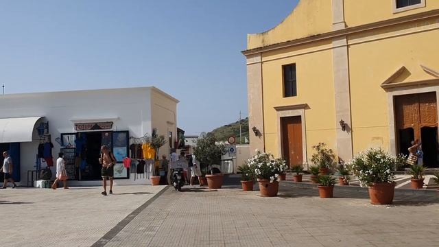 Жизнь на Вулкане. Stromboli.# смотреть онлайн