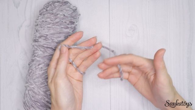 Маленький плюшевый котенок. Обзор тонкой плюшевой пряжи с Aliexpress. смотреть онлайн
