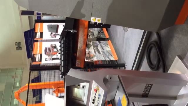 Полностью автоматическая компьютере, для обработки арматуры оборудование. HENGYI-MACHINE смотреть онлайн