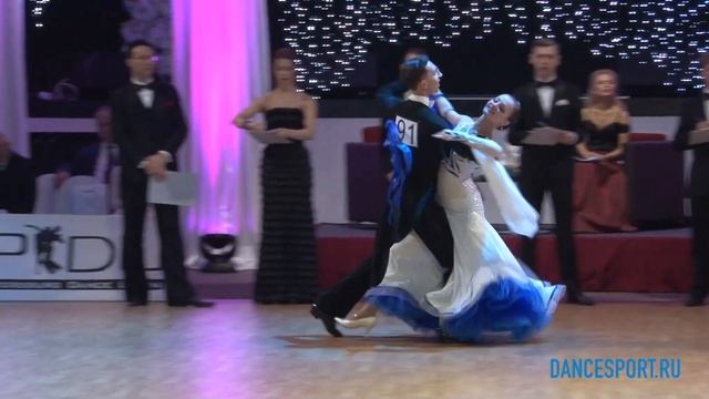 Миронов Евгений - Яркеева Алина, 1/2 Viennese Waltz смотреть онлайн