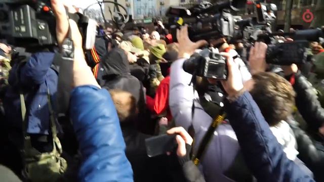 Столкновения под российским консульством, 9.03.16 смотреть онлайн