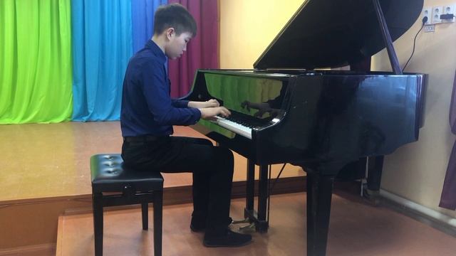 Мурзахметов Айяз,13 лет И.Гайдн "Соната" К.Черни ор.299 N11 Р.Глиэр "Романс" смотреть онлайн