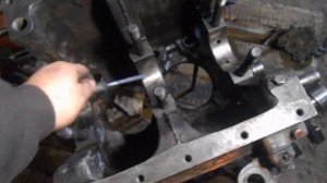 ОБЯЗАТЕЛЬНО ВЫ ДОЛЖНЫ ЭТО ЗНАТЬ... ТОНКОСТИ СМАЗКИ ДВИГАТЕЛЯ Т-25, Т-16.