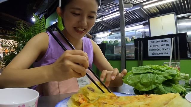 【ベトナム旅行】ホーチミンに来たらまずこれを食らうべし！絶対外せない究極のベトナムグルメ！バインセオ??