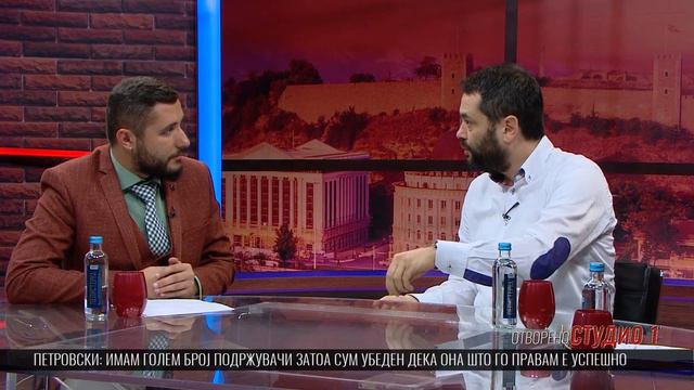 Со бегството на Груевски се замајува јавноста додека се менува името – Филип Петровски во Студио 1 смотреть онлайн