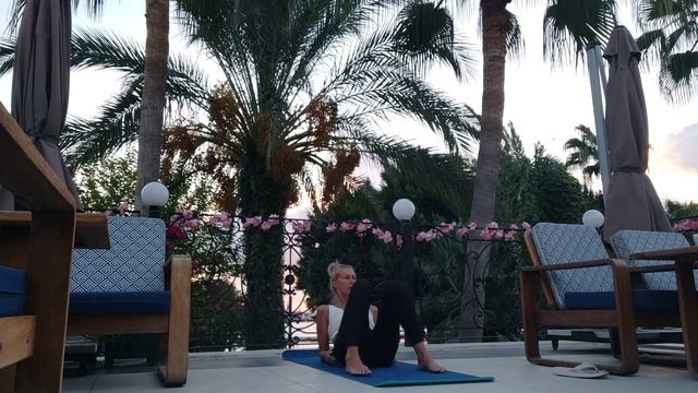 Yoga. Ранкова гімнастика Йогів. День 4. смотреть онлайн