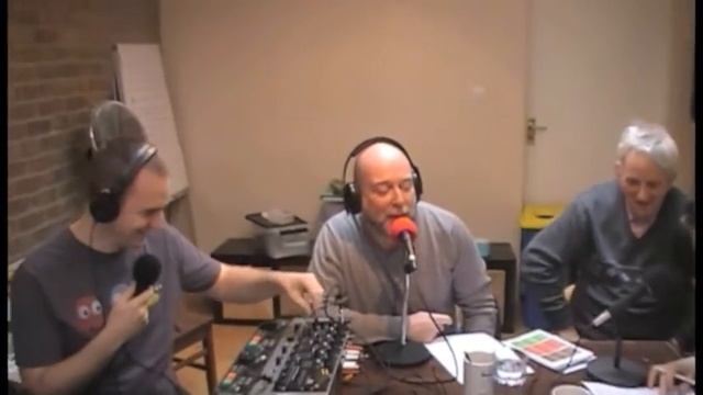 Show No.12 - "Groovy Cat Club" смотреть онлайн