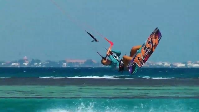 30. Вейкборд. Разминка перед катанием (Вика Соловейкина) смотреть онлайн