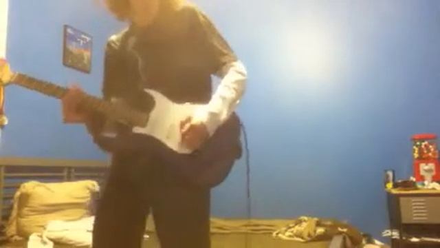 Left handed guitarist jams смотреть онлайн