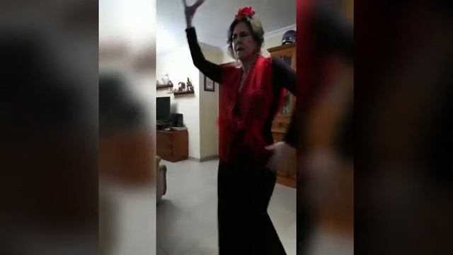 Baile flamenco supera la depresión en quarantine смотреть онлайн
