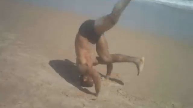 salto e acobrasia de capoeira grupo raizes смотреть онлайн
