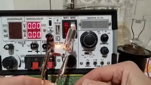 Комбинированный лабораторный БП с генератором, частотомером и высоковольтным выходом смотреть онлайн