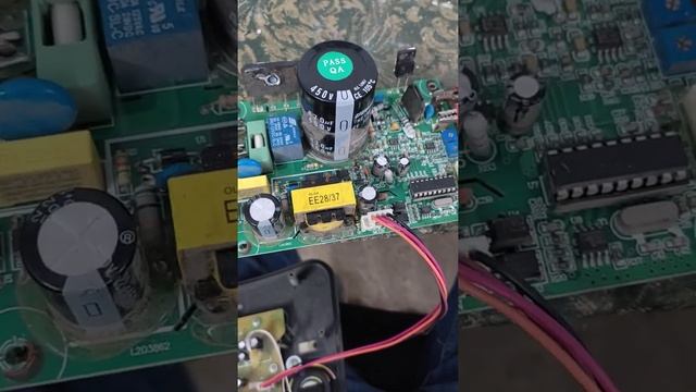 Treadmill E1 error repairing..(done lot of parts) смотреть онлайн