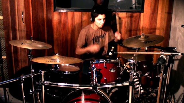 Adriel Rosinelli - Empinadinha (Drum Cover) смотреть онлайн