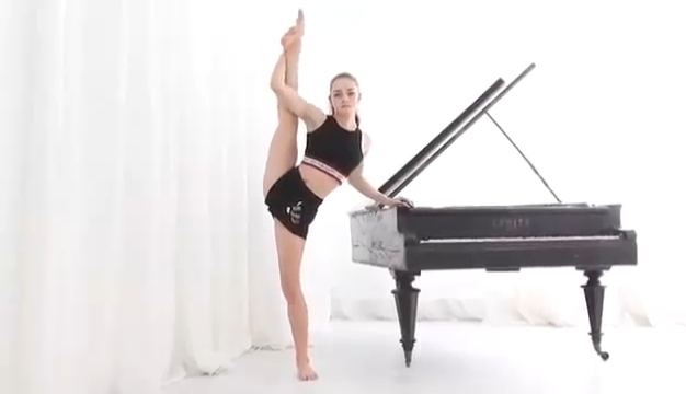 Amazing Contortion Training Stretching Routine contortionist, Contortion смотреть онлайн