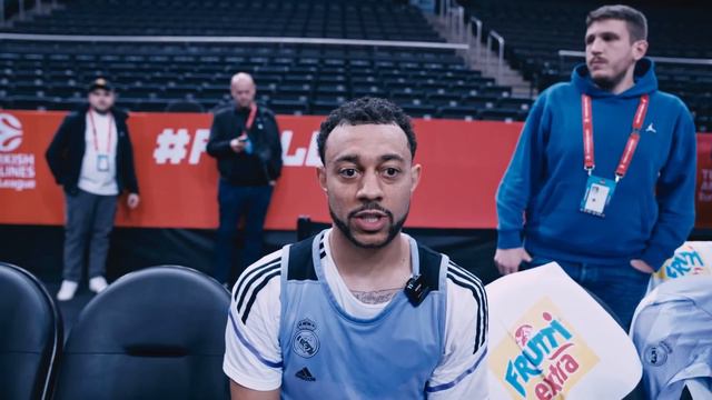 Long Trip to EuroLeague Final Four In Kaunas Lithuania, Predictions, Interviews Before The Games смотреть онлайн
