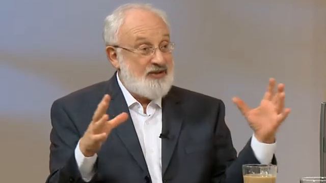 Крупным планом, ищущие смотреть онлайн