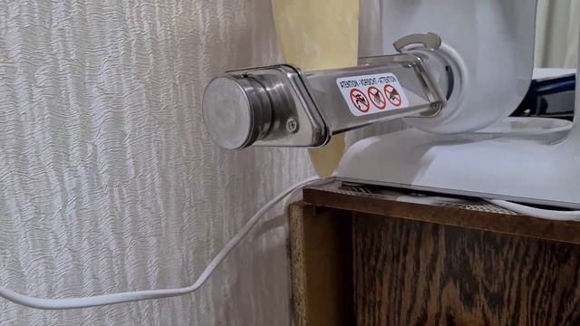 Кухонная машина Bosch MUM5 раскатка теста (вальцы) смотреть онлайн