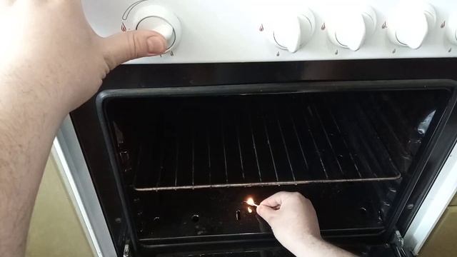 Как разжечь духовку газовой плиты.Духовка тухнет.