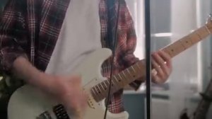 Почему Курт Кобейн такой крутой — секреты звука и стиля Nirvana