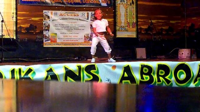 Samara Brooks - Show it Off Talent Show June 2009 - MC Mr Zip Zipppa Tafari смотреть онлайн