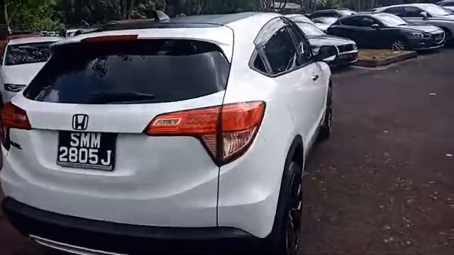 Honda Vezel 1.5 Auto смотреть онлайн