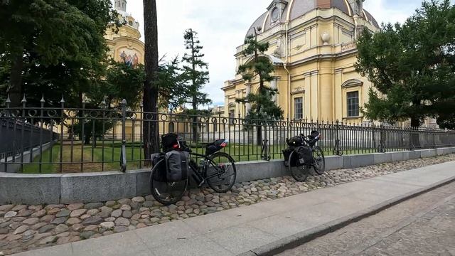 Из Москвы в Санкт-Петербург на велосипедах с женой. Восьмая серия. смотреть онлайн