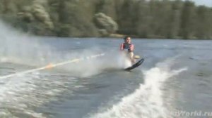 Вслед за мной на водных лыжах ты летишь