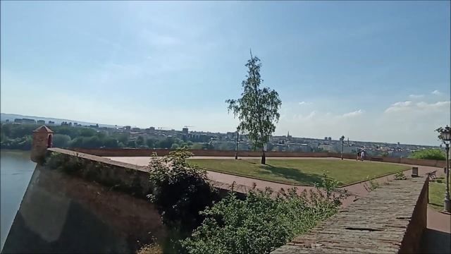 Мчу в крепость Петроварадинскую. Нови Сад. Сербия. смотреть онлайн