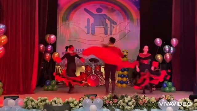 Испанский танец ?? смотреть онлайн