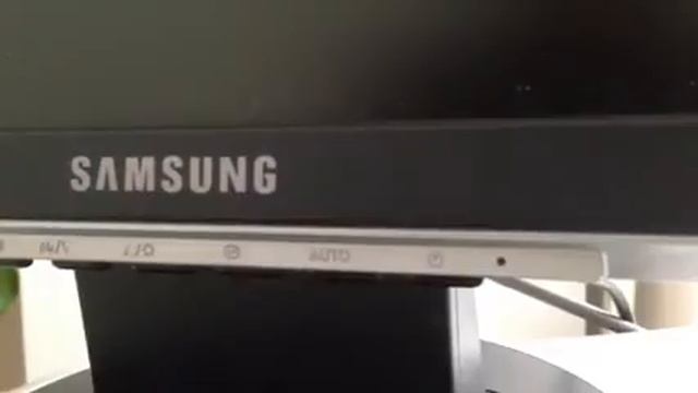Monitor Samsung SyncMaster 930BF - Power Supply Issue смотреть онлайн